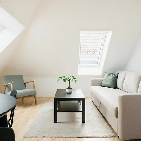 S54 - Private In The Center